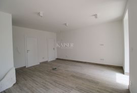 Turnić, Rijeka - moderan dvosoban stan s prostranom terasom 64 m2, Rijeka, Apartamento