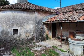 Opatija, Mošćenička Draga - imanje na moru, 8 000 m2, Mošćenička Draga, Casa