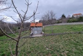 Novi Vinodolski, Bater - kuća za odmor sa velikom okućnicom, Novi Vinodolski, Kuća