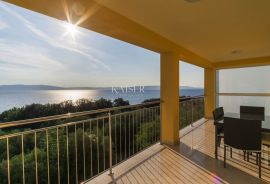 Rabac - kuća 100 m od mora, 430 m2, Labin, Дом