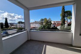 Crikvenica, Selce - kuća sa 5 apartmana, Crikvenica, Casa