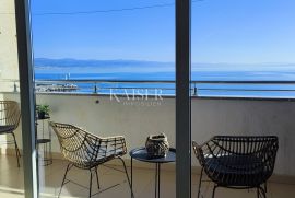 Ičići - stan 1. red do mora, 70 m2, Opatija - Okolica, Appartment