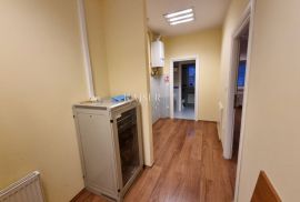 Rijeka - Poslovni prostor, 102m2 - Prodaja ili najam, Rijeka, Commercial property