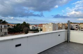 Zadar - luksuzni penthouse 110m2 + krovna terasa 80m2, Zadar, شقة