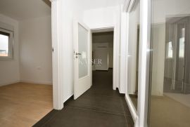 Zadar - luksuzni penthouse 110m2 + krovna terasa 80m2, Zadar, شقة