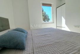 Mali Lošinj - predivna kuća 240m2, 70m do mora, Mali Lošinj, Haus