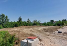 Istra, Motovun - građevinsko zemljište 6200m2 sa pogledom na Motovun, Motovun, Terreno