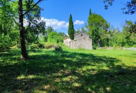 Istra, Labin - kuća za adaptaciju, 110 m2, Labin, Haus