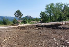 Istra,Motovun-građevinsko zemljište s panoramskim pogledom, Motovun, Terreno