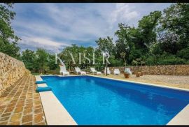 Otok Krk, okolica Dobrinja - predivna villa 170 m2, Dobrinj, Дом