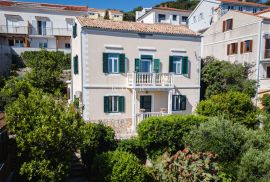 Otok Lošinj, Mali Lošinj - predivna villa u staroj jezgri, Mali Lošinj, Casa