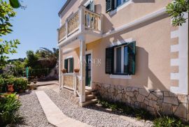 Otok Lošinj, Mali Lošinj - predivna villa u staroj jezgri, Mali Lošinj, Casa