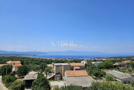 Otok Krk, Malinska - kuća sa 4 apartmana, Malinska-Dubašnica, Maison