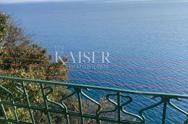 Rijeka, Pećine - Stan prvi red do mora + apartman u suterenu 135 m2, Rijeka, Kвартира