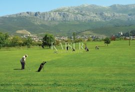 Podstrana, Strožanac - predivna vila s bazenom, Podstrana, بيت