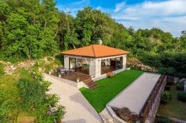 Istra - Villa s bazenom i okućnicom 1000 m2, Tinjan, Дом