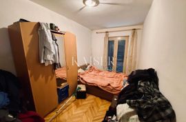 Lovran – Prostran stan 3S+DB lijepog rasporeda s 2 balkona, Lovran, Appartment