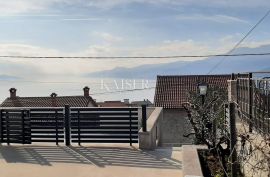 Rijeka, Martinkovac - stan 137m2 s pogledom na more, Rijeka, Appartment