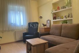 Hreljin - kuća sa 4 stana, 900 m2 okućnice, Bakar, Casa