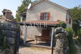 Otok Krk, Risika - kuća stara 150 godina, renovirana, Vrbnik, House