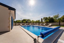 Otok Krk, Dobrinj - luksuzna villa 185m2, Dobrinj, Maison