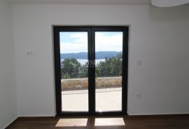 Rabac - novogradnja s panoramskim pogledom na more, 100 m2, Kršan, House