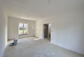 Krk, Risika – Novoizgrađena kamena vila, 200 m2, Vrbnik, Kuća