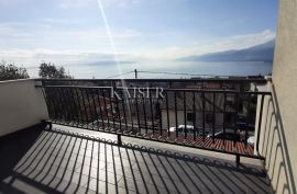 Rijeka - Moderna kuća sa etažiranim stanovima i pogledom na more, Rijeka, بيت