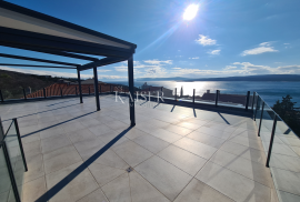 Crikvenica, Dramalj - Luksuzni penthouse sa garažom i panoramskim pogledom na more, Crikvenica, Kвартира