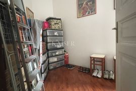 Rijeka, Centar – Gospodski stan s pet soba, Rijeka, Appartment