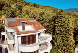 Opatija – Dvoetažni stan 4S+DB s fantastičnim pogledom, Opatija, Flat