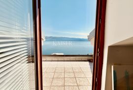 Opatija – Dvoetažni stan 4S+DB s fantastičnim pogledom, Opatija, Flat