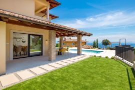 Opatijska rivijera – Predivna mediteranska vila na samoj obali, Opatija, Ev