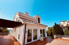 Jadranovo - Villa sa 11 apartmana, Crikvenica, بيت