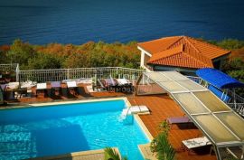 Jadranovo - Villa sa 11 apartmana, Crikvenica, بيت