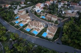 Otok Krk, zemljište sa projektom za resort sa villama, Dobrinj, Γη