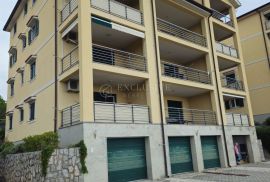 IČIĆI-STAN S GARAŽOM NA 2 KATU- PREPORUČAMO, Opatija - Okolica, Apartamento