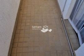 Istra, Pula, Veruda, stan 70m2, 2SS + DB, prvi kat  #prodaja, Pula, شقة