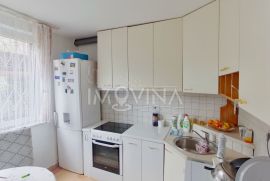 Dvosoban stan sa garažom 52m2, Pofalići, Novo Sarajevo, Flat