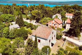 Nerezine, otok Lošinj - kamena kuća s pogledom na more, Mali Lošinj, Maison