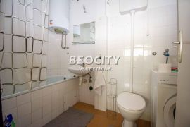 Zemun, Gornji grad, Banijska, 2.0, 77m2, Zemun, Appartment