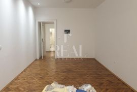 Prodaja adaptiranog stana na Sušaku 3SKL 83.70  M2, Rijeka, Appartamento