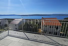 Crikvenica novi stan sa panoramskim pogledom, Crikvenica, شقة