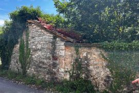 Kuća Prodaja kuće sa  stajom i zemljištem u blizini Barbana!, Barban, Ev