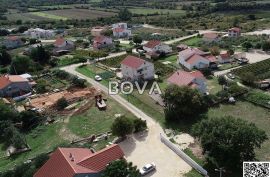 Kuća 220 m2 – Poljica Brig *Velika okućnica* (ID-2481/E), Nin, بيت