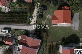 Kuća 220 m2 – Poljica Brig *Velika okućnica* (ID-2481/E), Nin, بيت