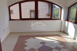 Voždovac - Paunov breg - 3.0 ID#23027, Voždovac, Apartamento