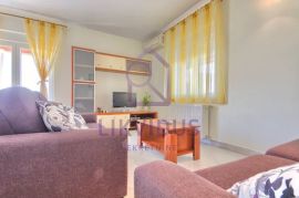 Prizemnica sa okućnicom od 2.071 m2, kategorizirana za iznajmljivanje, Ližnjan, House