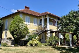 Opatija, Ičići, šarmantna obiteljska vila sa velikim dvorištem i pogledom na more, Opatija - Okolica, Casa