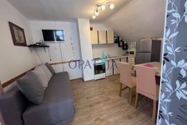 Vir, južna strana apartman E4, 180m od mora, Vir, Appartment